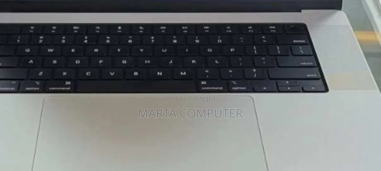 New Laptop Apple MacBook Pro M1 16GB Intel Core I5 SSD 1T