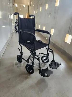 Foldable Wheelchair求助medical Wheelchair載體wheelchair俠義wheelchair New