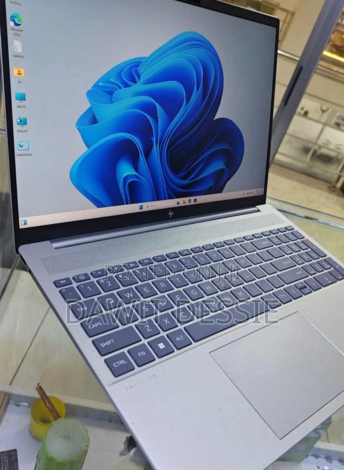 New Laptop HP 16GB Intel Core I7 SSD 1T