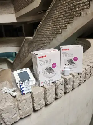 Photo - Digital Model Ye660d Blood Pressure Monitor較為medical Blood Pressure