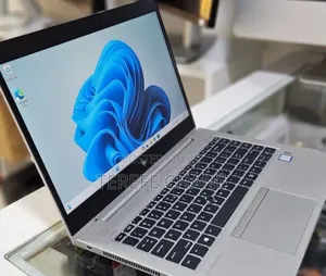 Photo - New Laptop HP EliteBook 840 8GB Intel Core I7 SSD 512GB