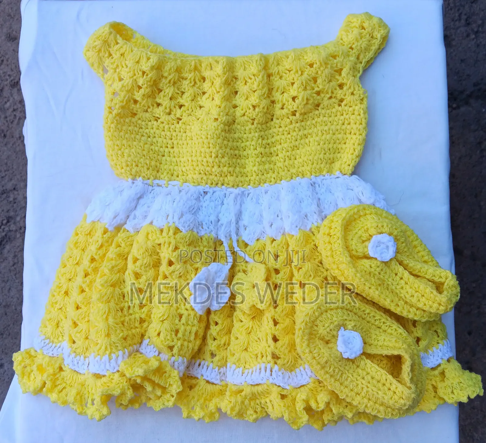Sunny Bloom Baby Crochet Set ( የ ልጅ ቀሚስ )