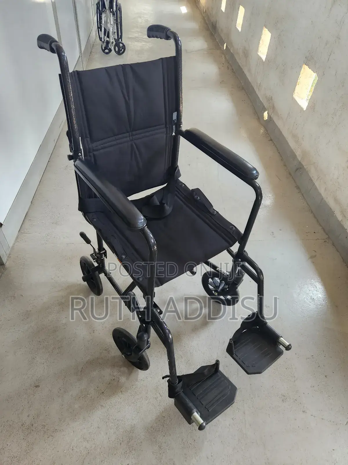 Wheelchair麻煩wheelchair鳵我brand New Medical Wheelchair奔走foldable Almuniu