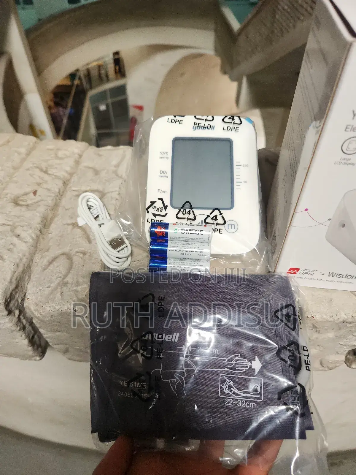 Digital Blood Pressuer Monitor垂直digital Blood Pressuer Monitor Medical