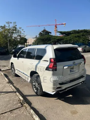 Photo - Toyota Land Cruiser Prado 2014 White