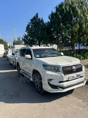 Toyota Land Cruiser Prado 2014 White
