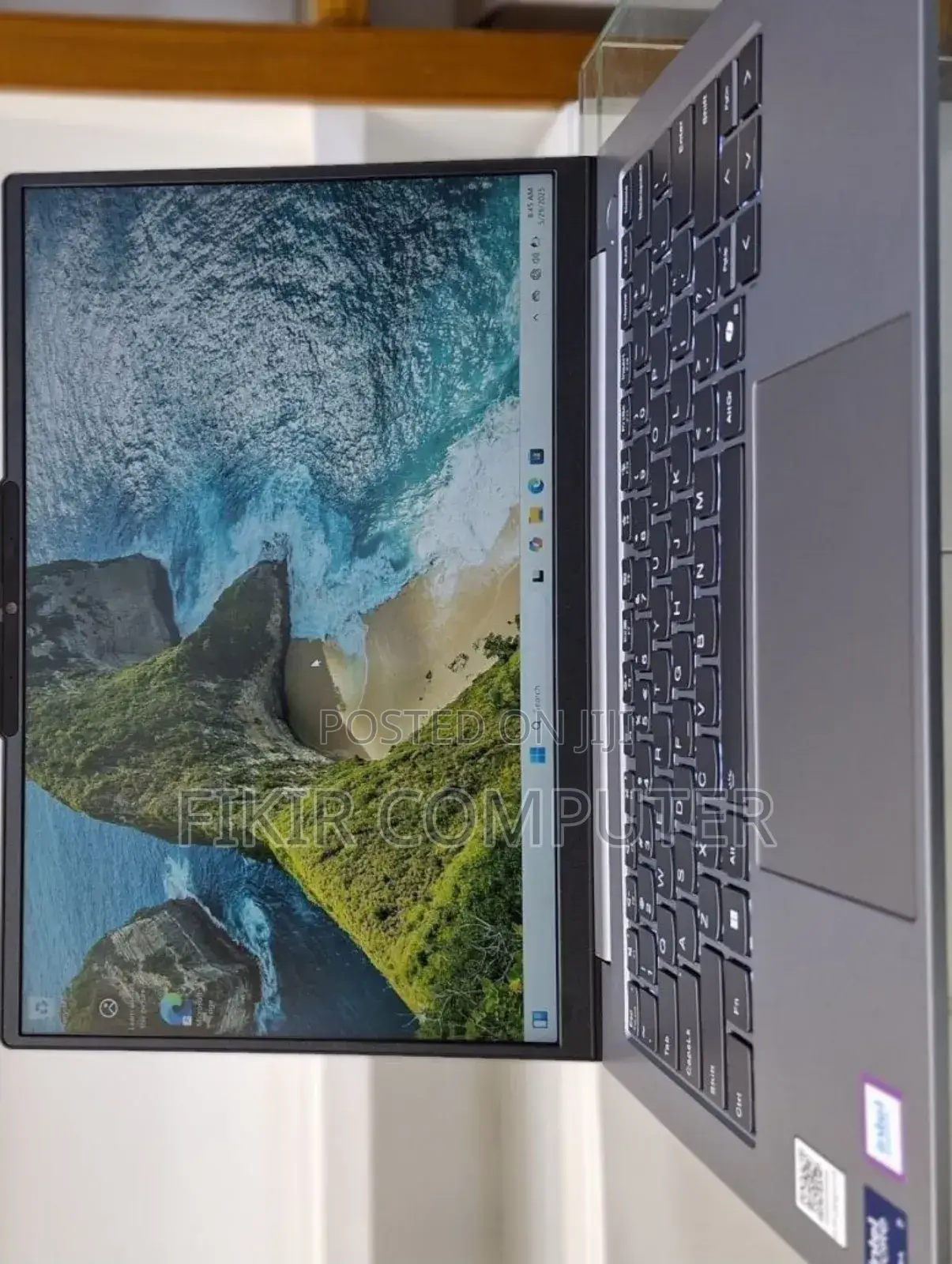 New Laptop Lenovo Thinkbook 14 16GB Intel Core Ultra 7 SSD 512GB