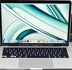 Photo - New Laptop Apple MacBook Air 2022 M2 8GB Intel Core I5 SSD 256GB