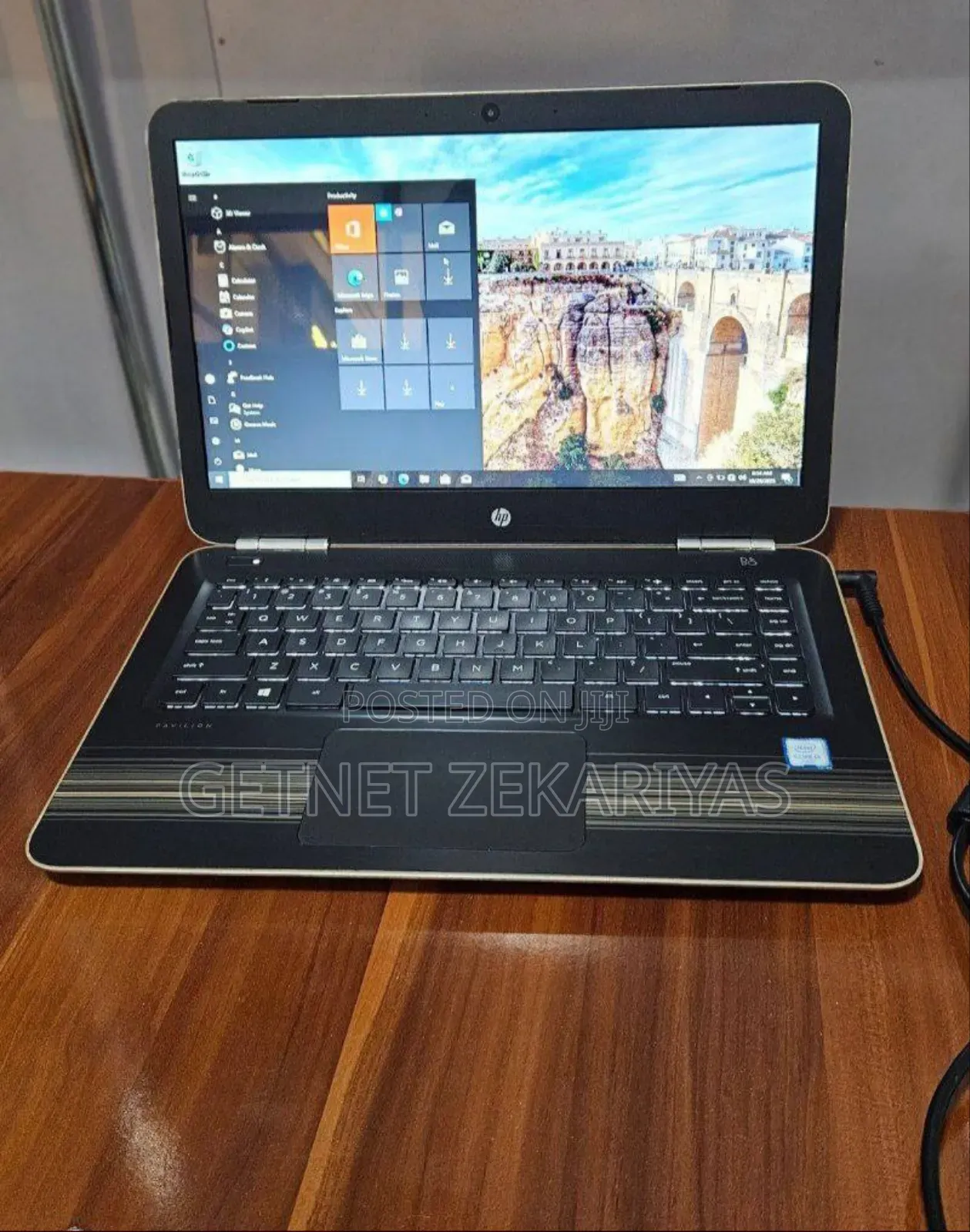 New Laptop HP Pavilion 14 4GB Intel Core I3 HDD 1T