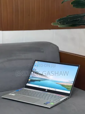 New Laptop HP Pavilion 14 16GB Intel Core I7 SSD 512GB