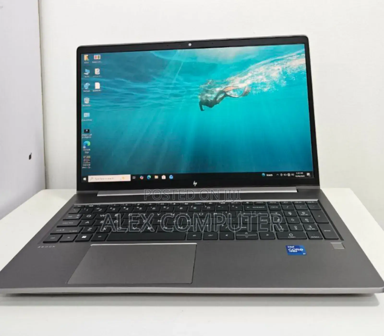 New Laptop HP 32GB Intel Core I7 SSD 1T