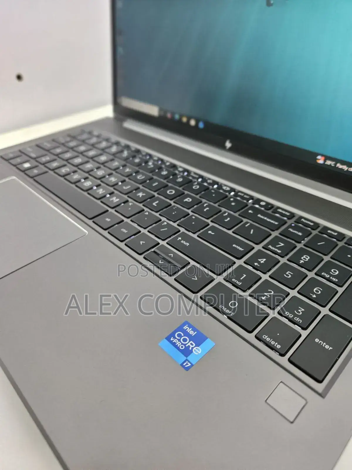 New Laptop HP 32GB Intel Core I7 SSD 1T