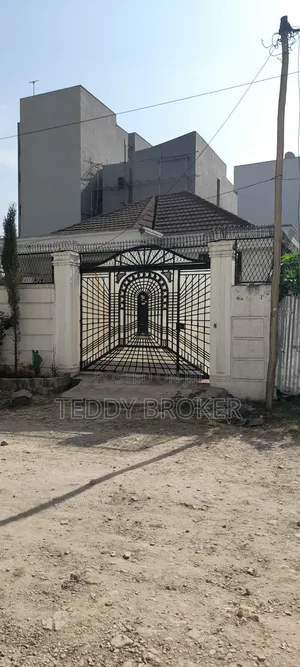 5bdrm House in Haile Garment, Nifas Silk-Lafto for sale