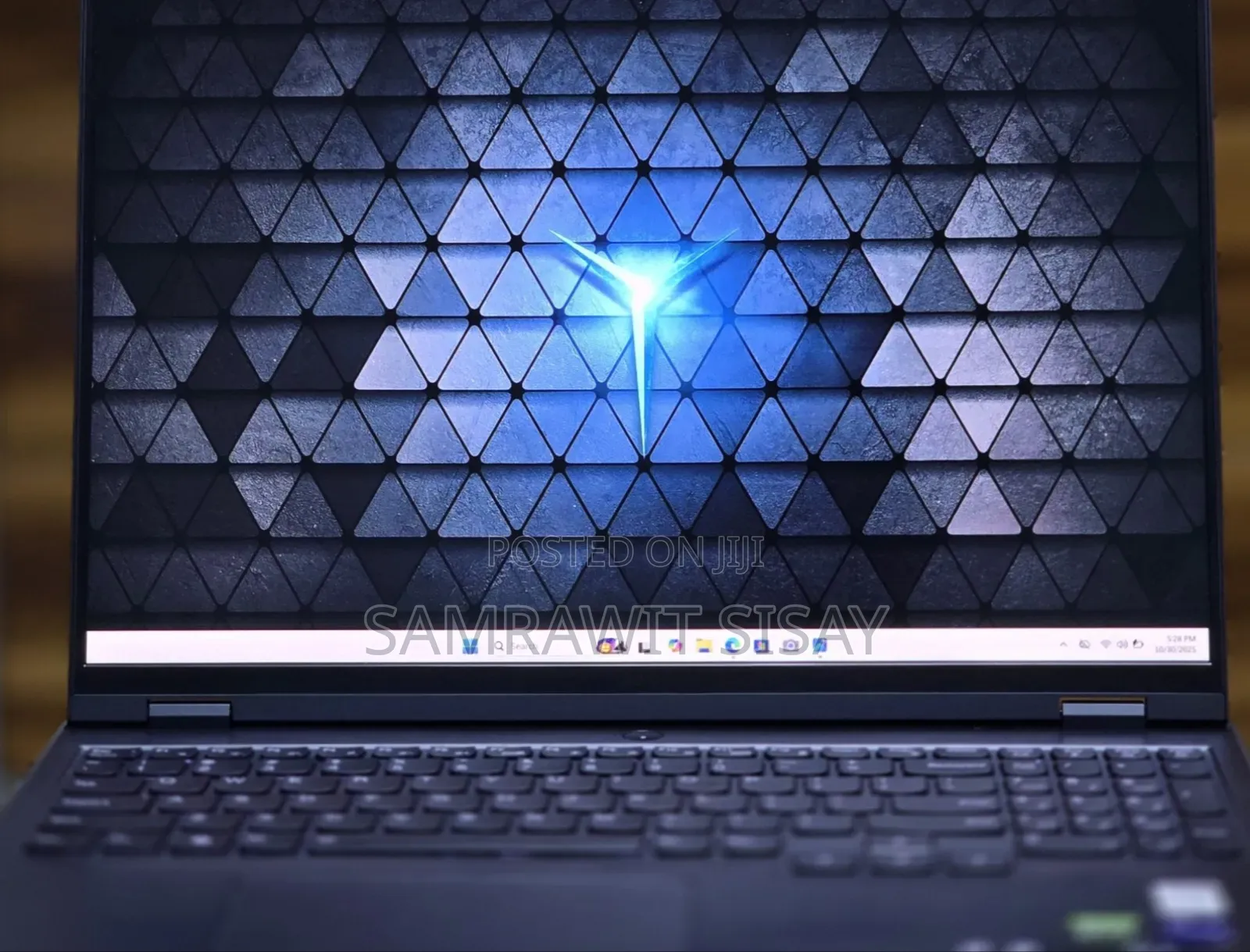 New Lenovo Legion Y7000P IRX9 Gaming Laptop 16GB Intel Core I9 SSD 1T