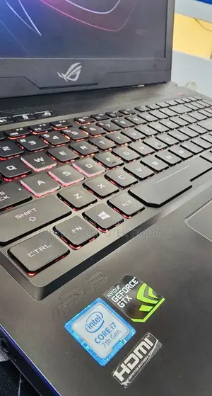 Laptop Asus ROG Strix GL702VI 16GB Intel Core I7 HDD+SSD 1T