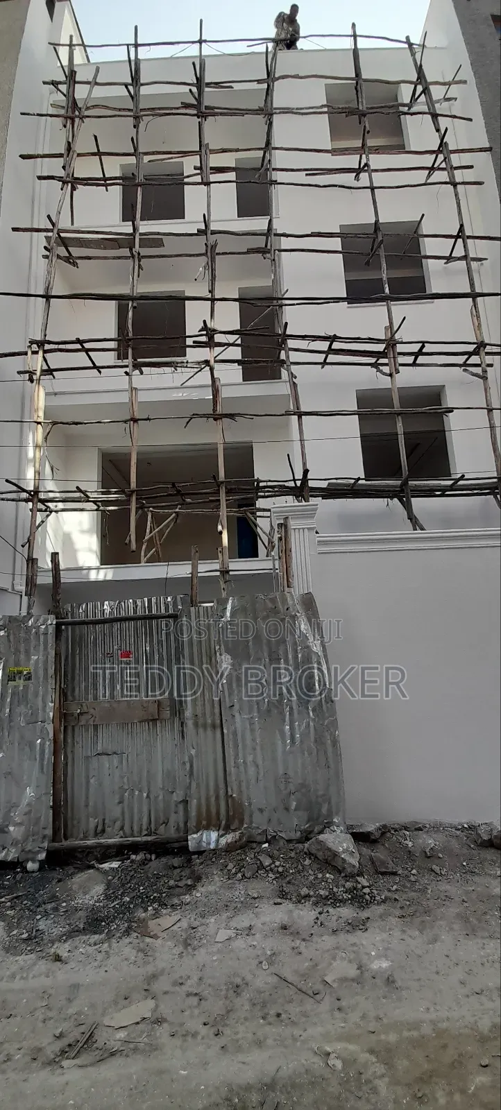 7bdrm House in Haile Garment, Nifas Silk-Lafto for sale