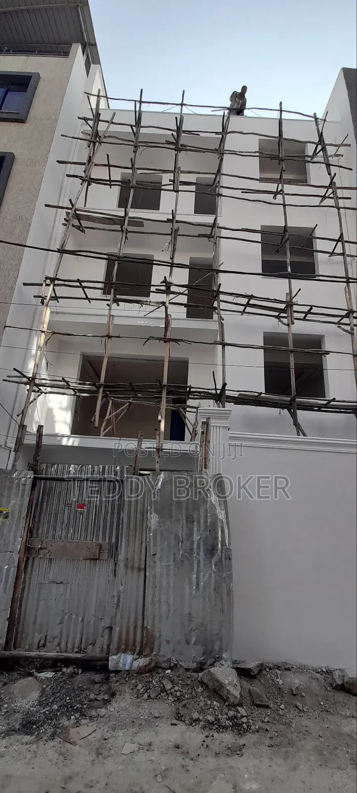 7bdrm House in Haile Garment, Nifas Silk-Lafto for sale