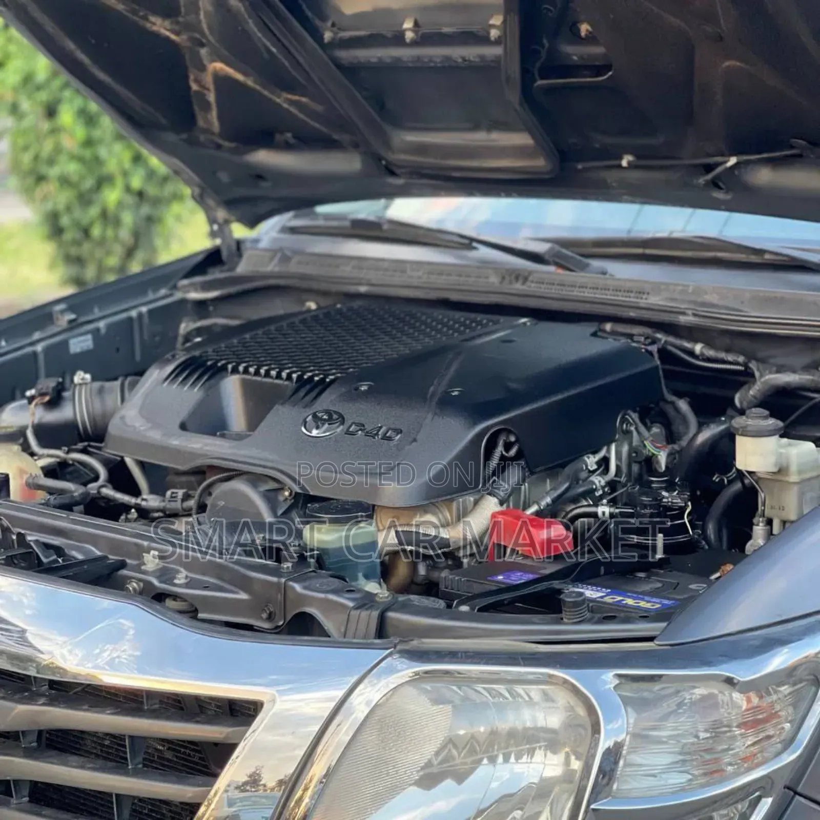 Toyota Hilux 2013 Gray