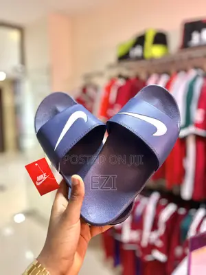 Photo - Nike Sandals