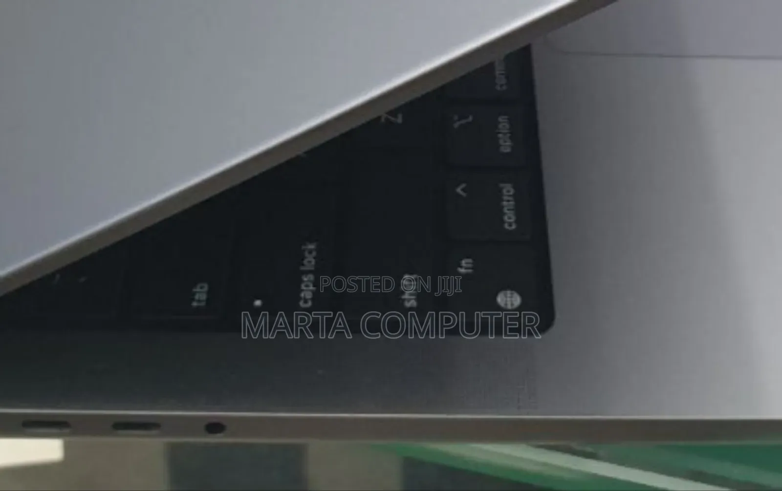 New Laptop Apple MacBook Pro 2021 M1 32GB Intel Core I9 SSD 512GB