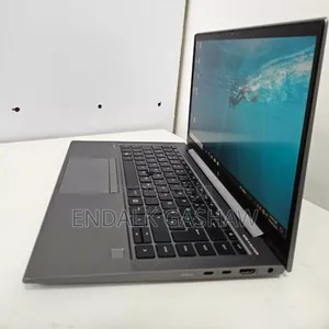 Photo - New Laptop HP ZBook Firefly G8 16GB Intel Core I7 SSD 1T