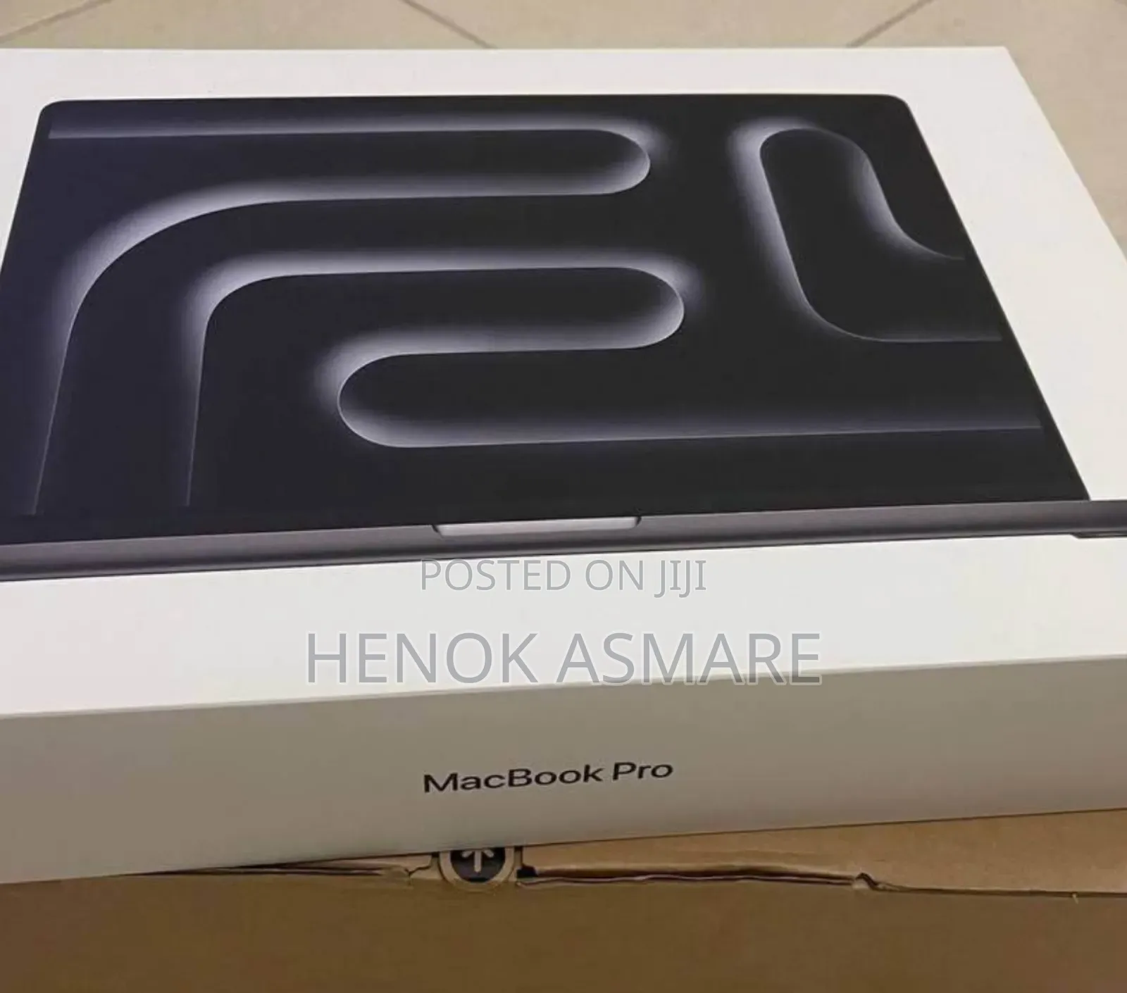 New Laptop Apple MacBook Pro 24GB Apple M4 SSD 512GB