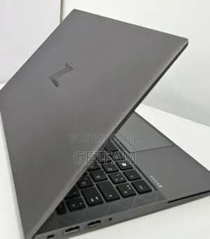 Photo - New Laptop HP ZBook Firefly 16 G10 16GB Intel Core I7 SSD 1T