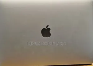 New Laptop Apple MacBook Pro 2019 16GB Intel Core I5 SSD 512GB