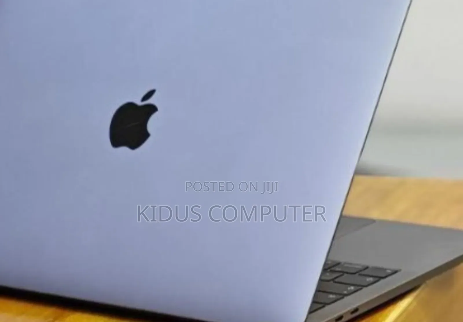 New Laptop Apple MacBook Pro 2019 16GB Intel Core I5 SSD 512GB