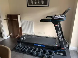 Photo - Reebok Jet300 Series Bluetooth Speaker የመሮጫ ማሽን