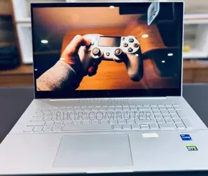 New Laptop HP Envy 13 32GB Intel Core I7 SSD 1T