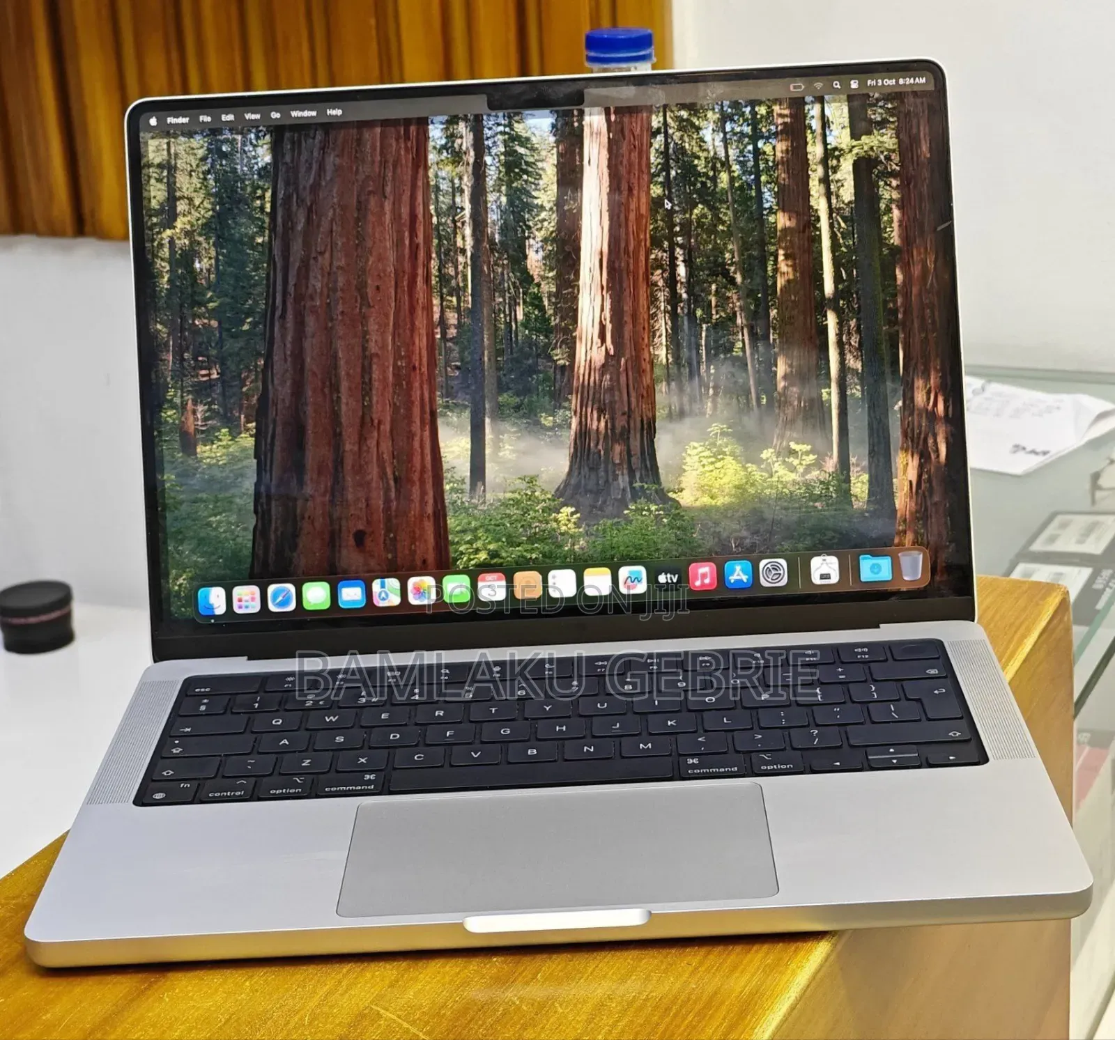 New Laptop Apple MacBook Pro M1 16GB Apple M1 Pro SSD 1T