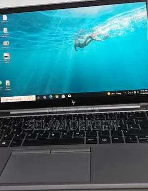 New Laptop HP ZBook Firefly G8 16GB Intel Core I7 SSD 1T