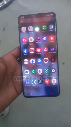 Photo - Samsung Galaxy S20 Ultra 5G 256 GB Black