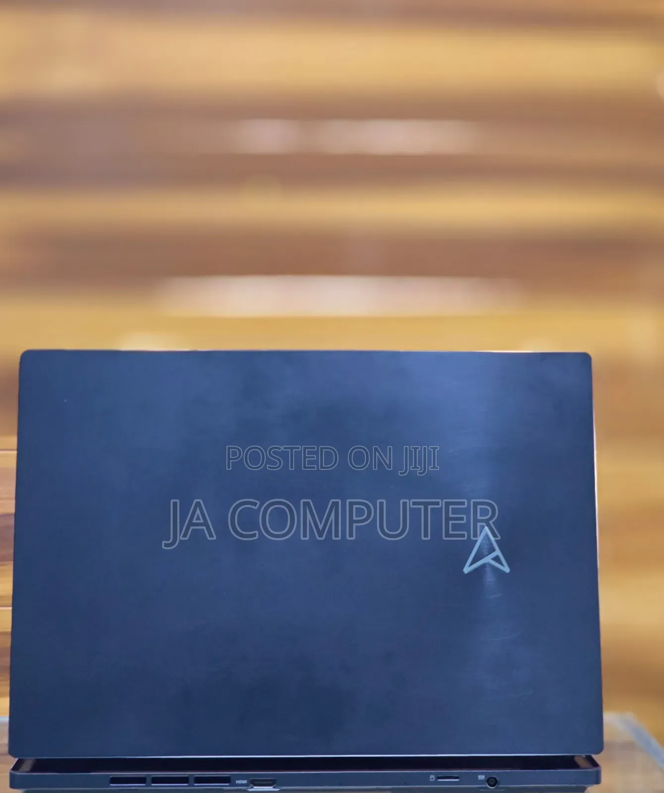 New Laptop Asus ZenBook UX330UA 32GB Intel Core I7 SSD 1T