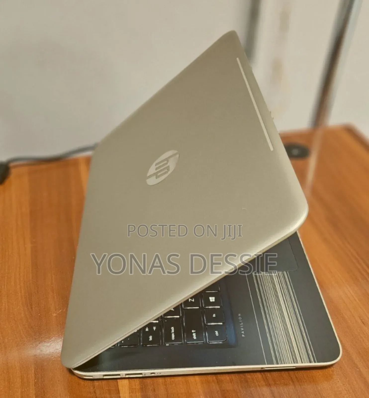 Laptop HP Pavilion 15 4GB Intel Core I3 HDD 1T