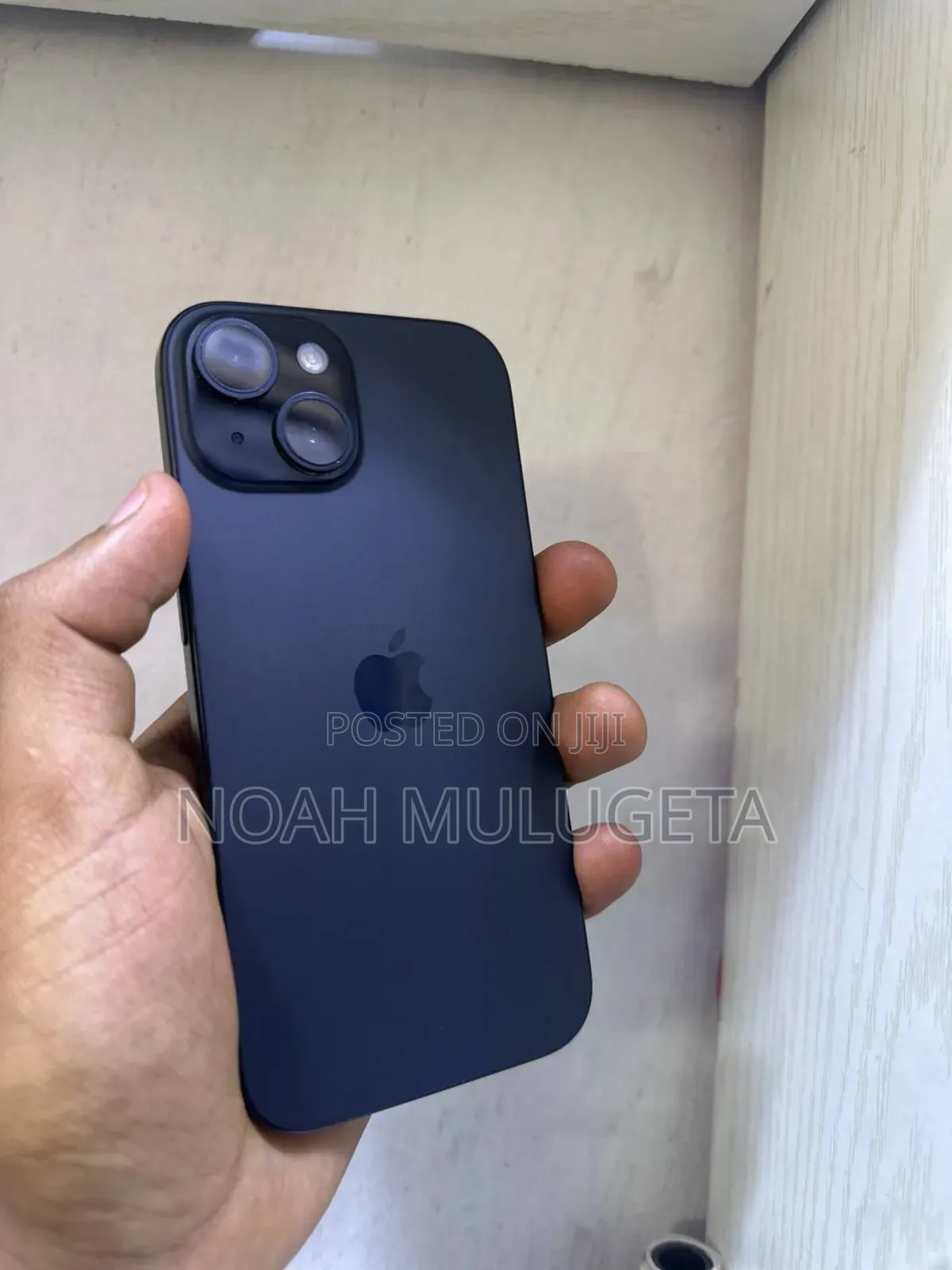 New Apple iPhone 15 128 GB Black