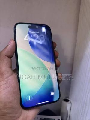 New Apple iPhone 15 128 GB Black