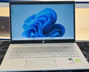New Laptop HP Pavilion 14 16GB Intel Core I7 SSD 512GB