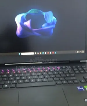 New Laptop HP Omen 17 32GB Intel Core I7 SSD 2T