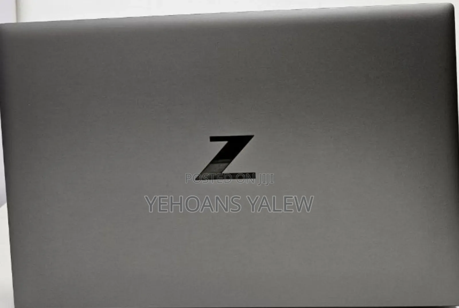 New Laptop HP ZBook Firefly G8 16GB Intel Core I7 SSD 512GB