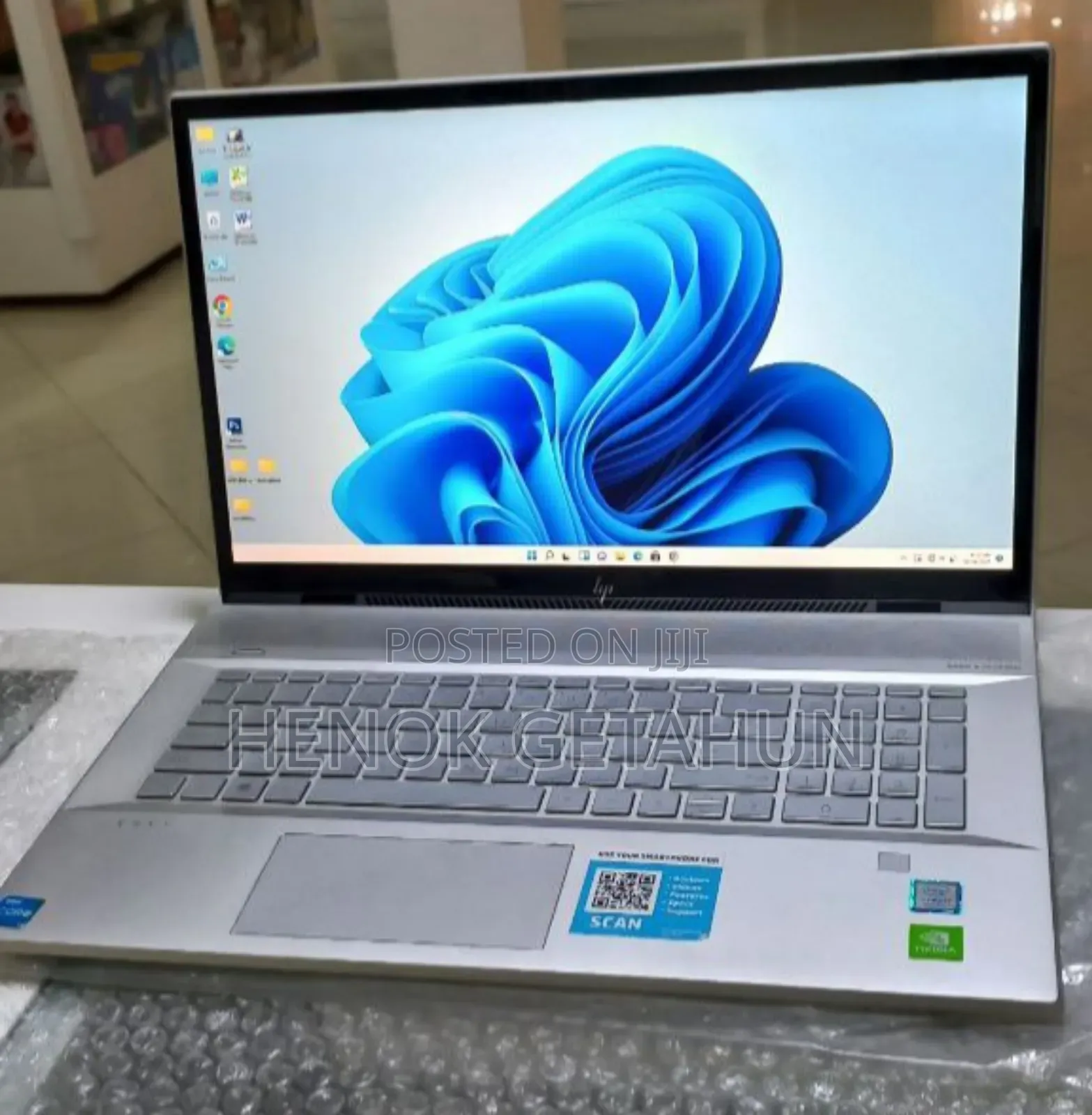 New Laptop HP Envy X360 16GB Intel Core I7 SSD 512GB