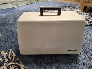 ልብስ መስፊያ ማሽን