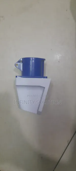 Industrial Socket 3*32a