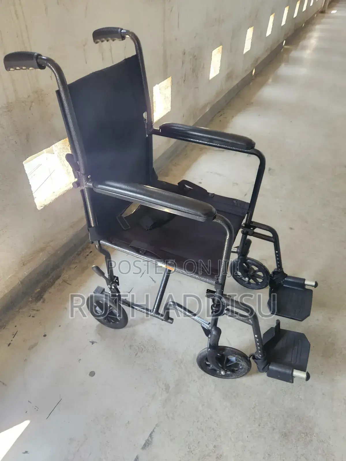 Wheelchair寄給medical Wheelchair建立foldable Black Drive Wheelchair New