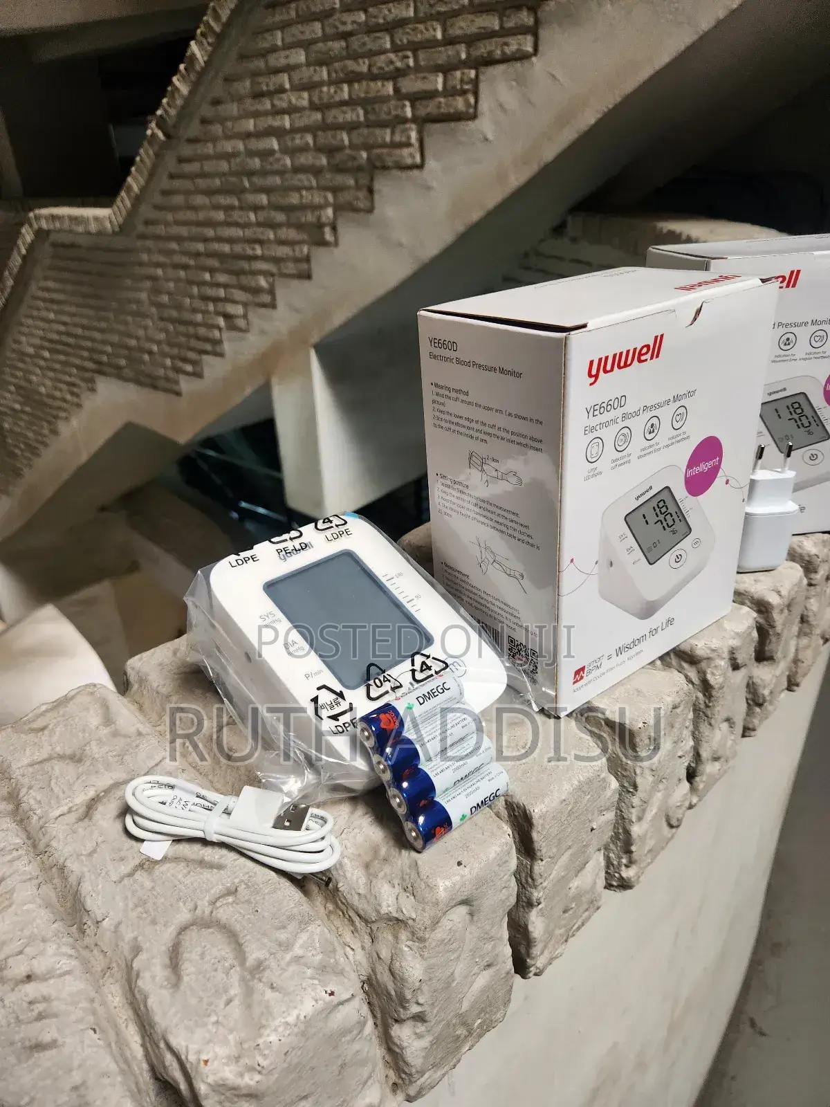 Digital Blood Pressuer Monitor老師blood Pressure Monitor建築medical Bp New