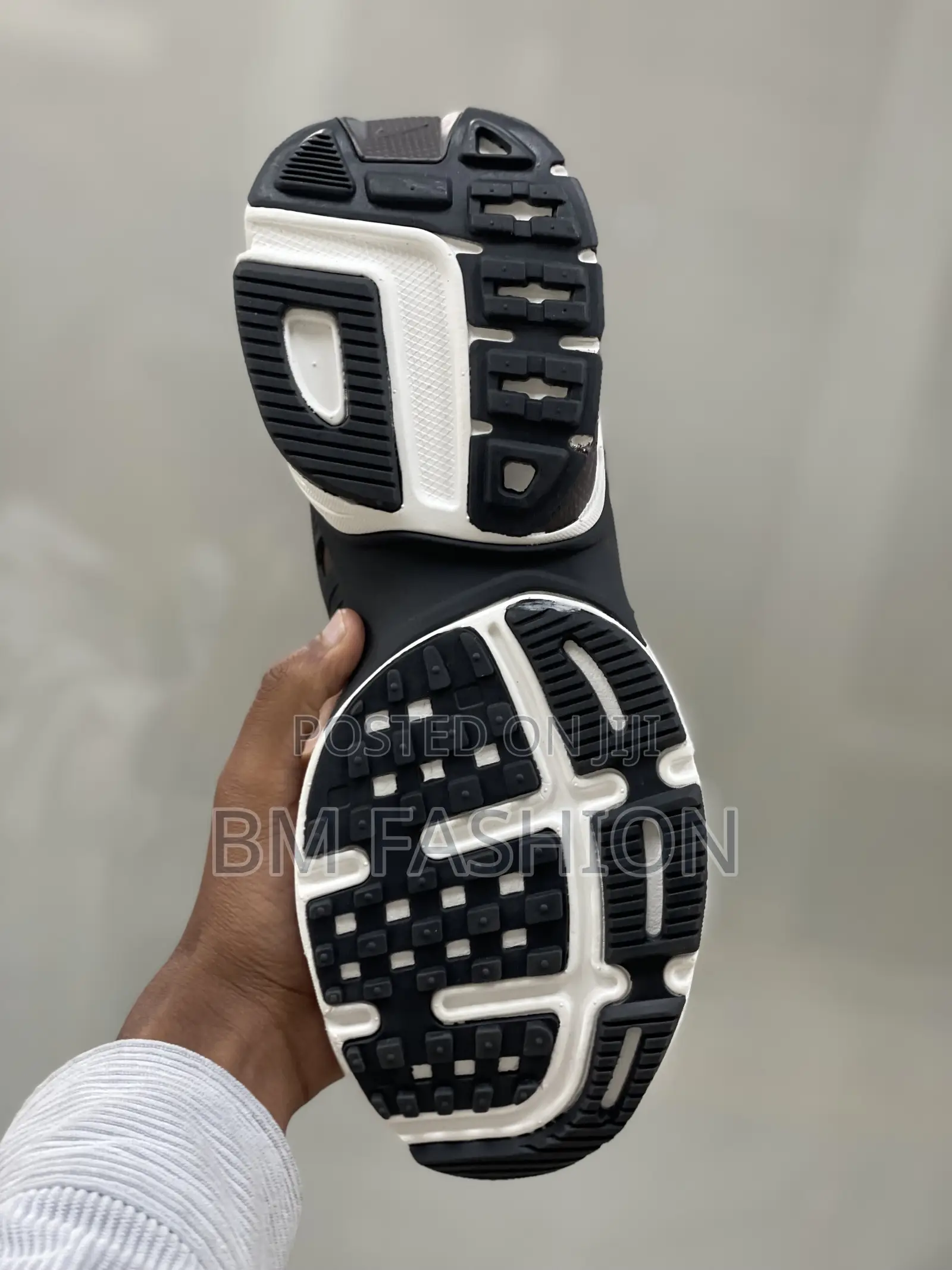 Nike V2k Runner Sneakers Brown Quality Men’S