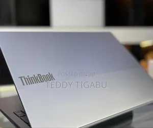 New Laptop Lenovo 16GB Intel Core Ultra 7 SSD 512GB