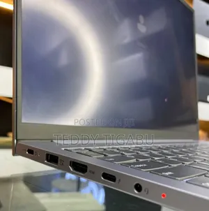 New Laptop Lenovo 16GB Intel Core Ultra 7 SSD 512GB