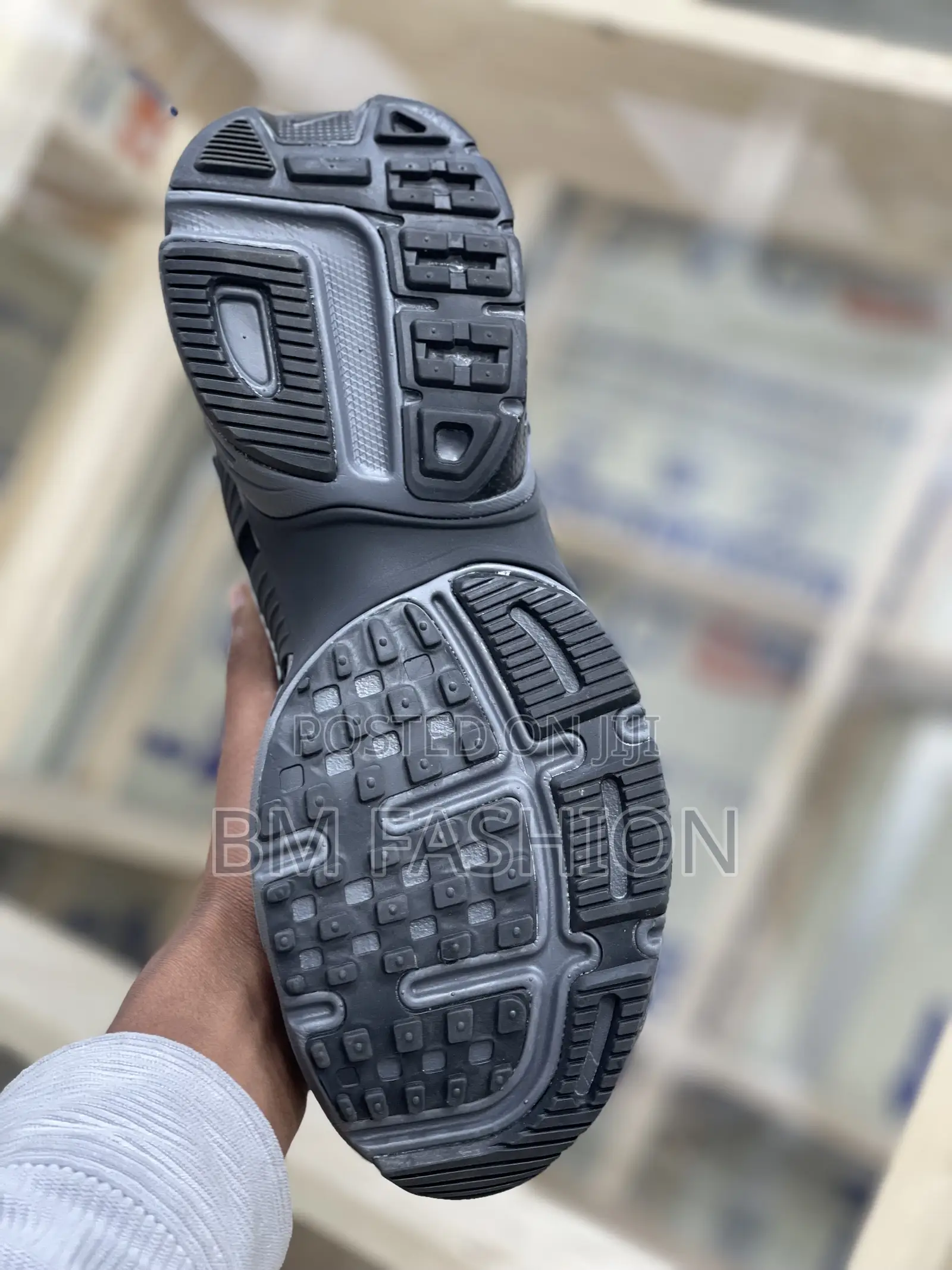 Nike V2k Black Men’S Comfortable Run Sneakers Size 40 - 43